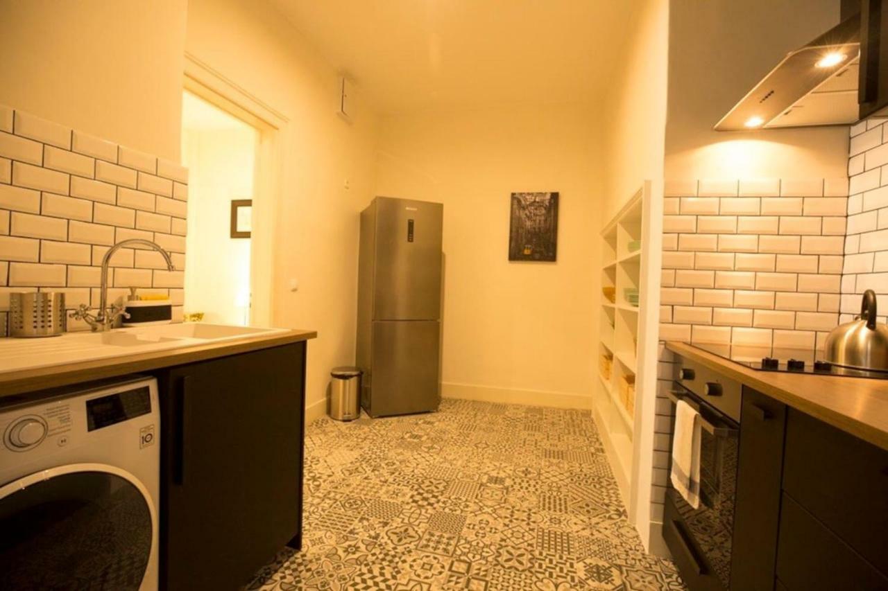 Ola Lisbon - Chiado IV Apartment Exterior photo